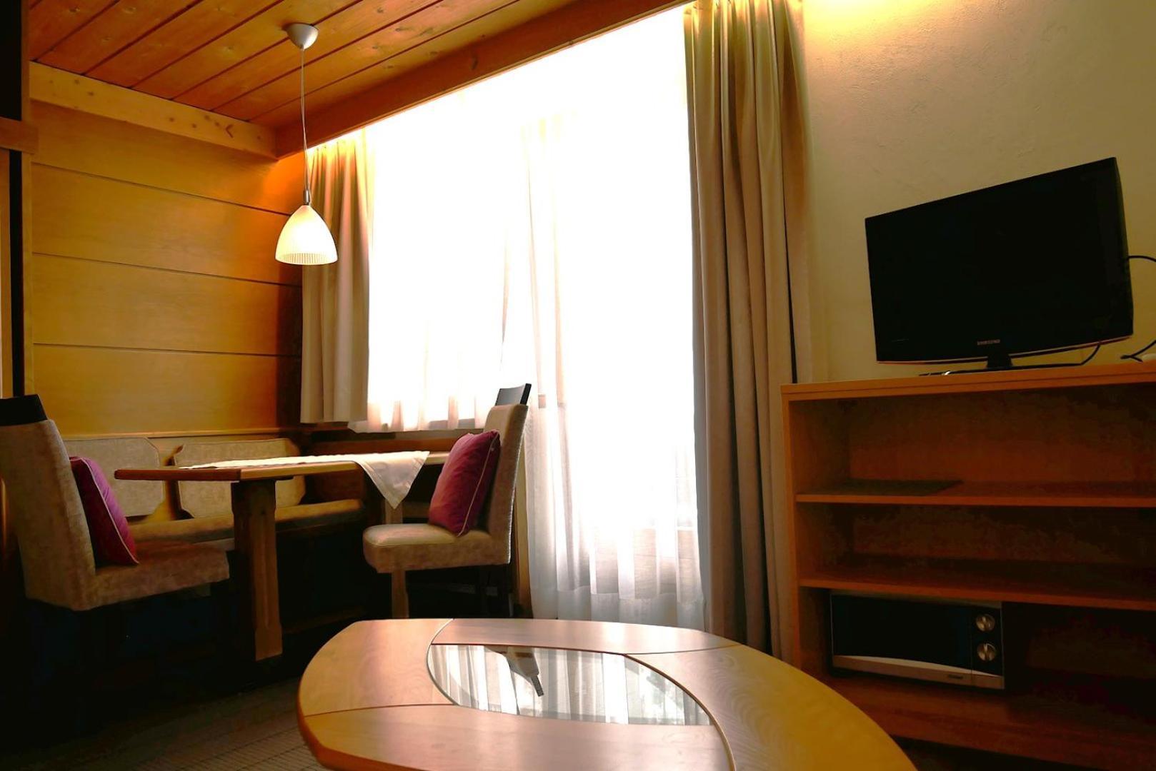 Hotel Garni Bergsonne Samnaun Δωμάτιο φωτογραφία