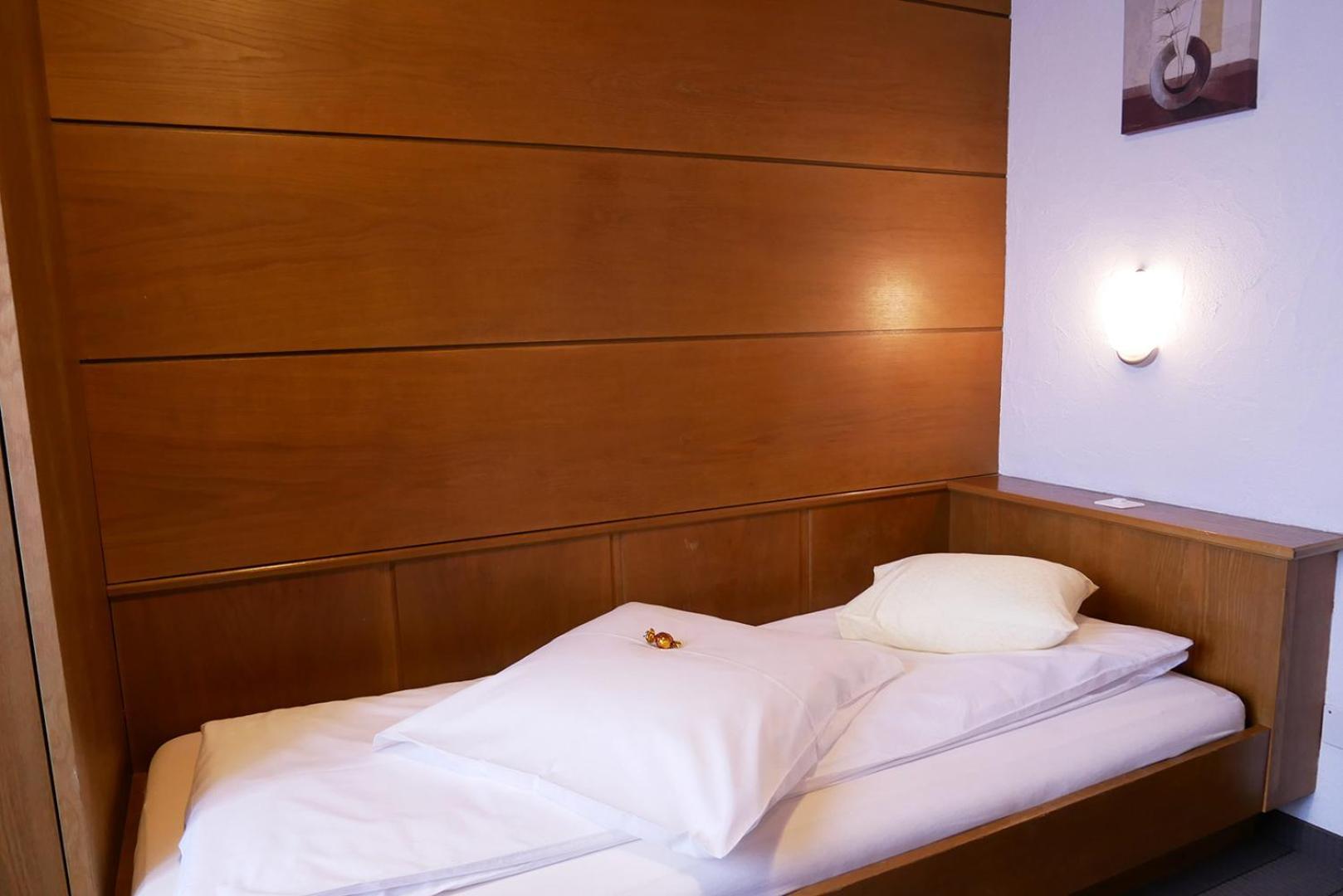 Hotel Garni Bergsonne Samnaun Δωμάτιο φωτογραφία